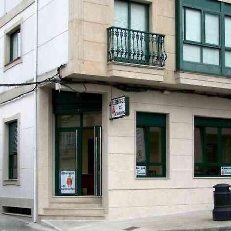 Albergue Los Caminantes 2 Arzua Exterior photo